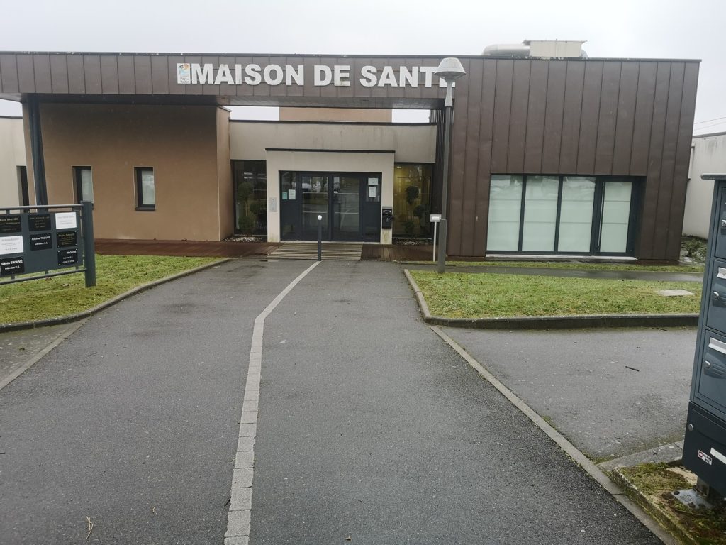 Devanture Maison de sante de Sixt-sur-Aff